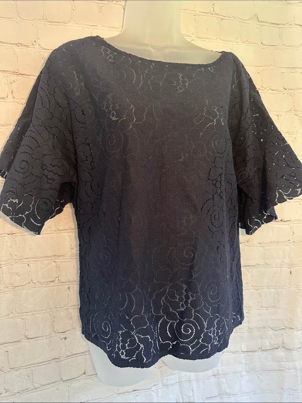 Banana Republic Navy Lace Overlay Women's Top size S
